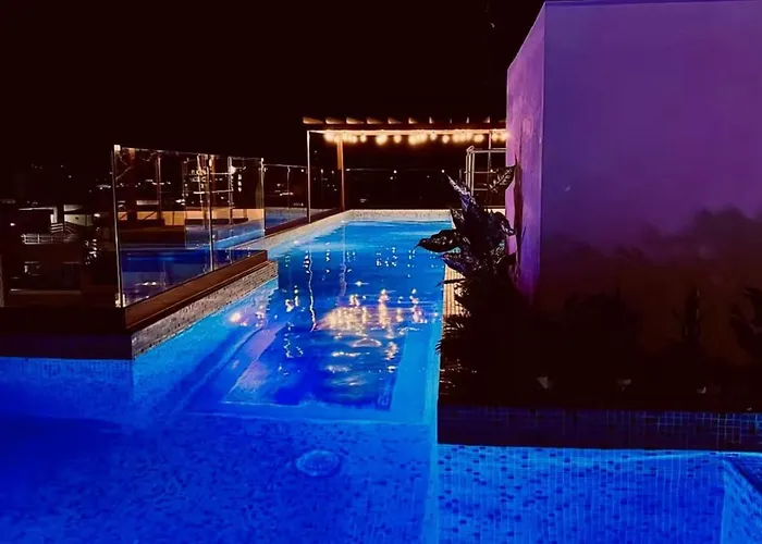 Apartment Akasha Lifestyle - Modern With Rooftop